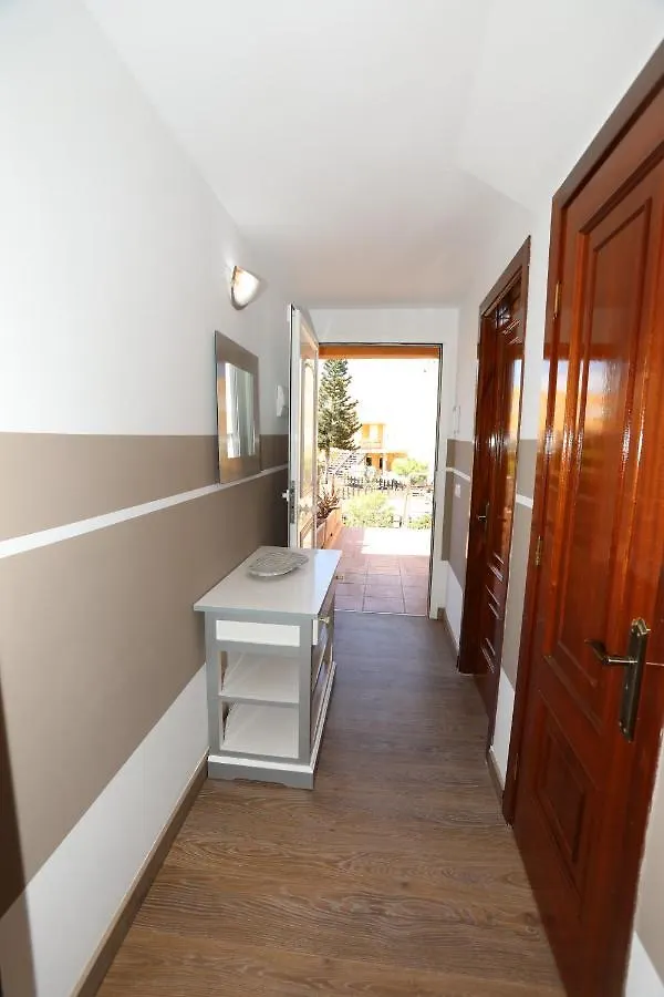 Keur Fina Apartment Costa De Antigua