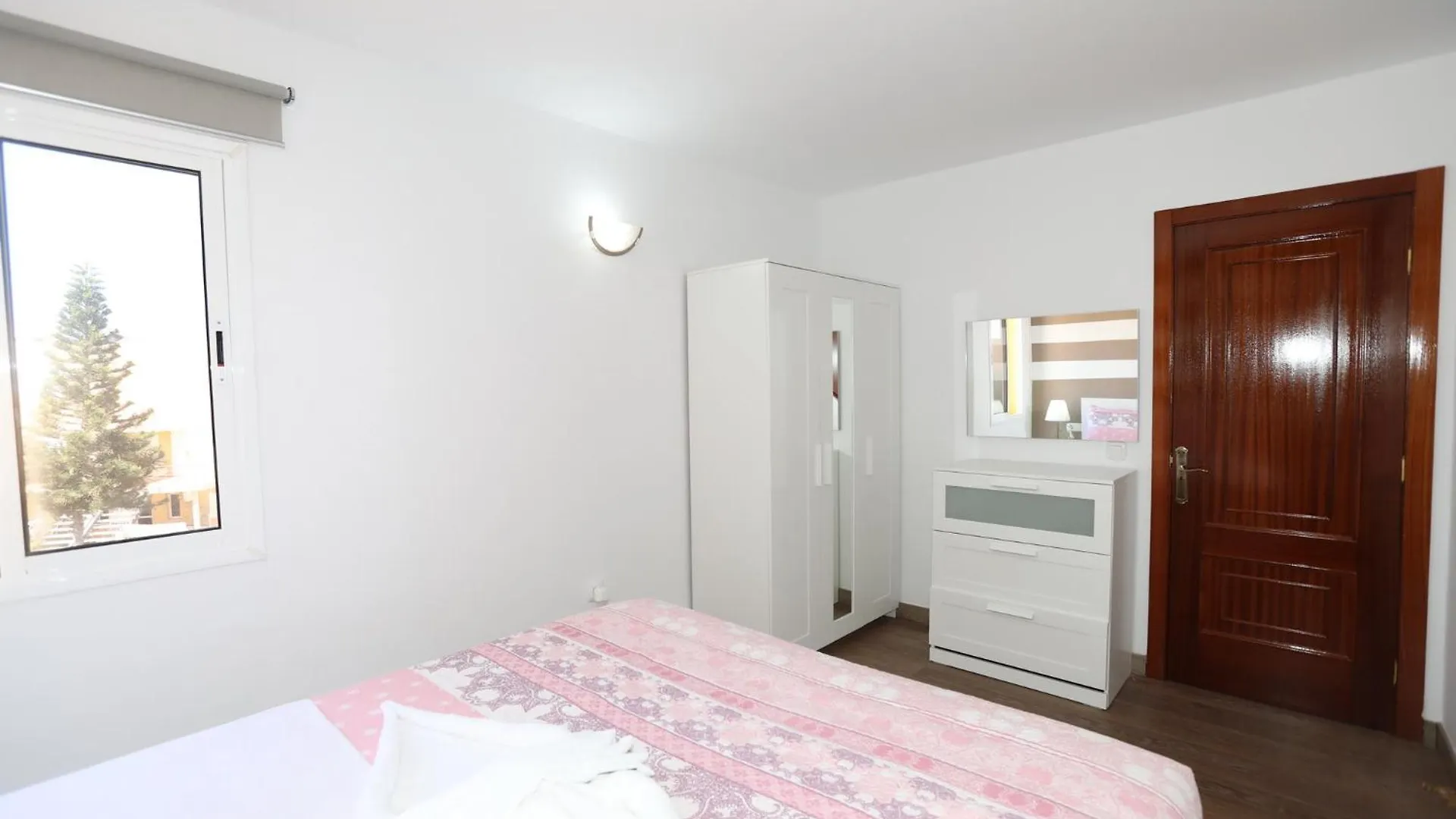 Keur Fina Apartment Costa De Antigua